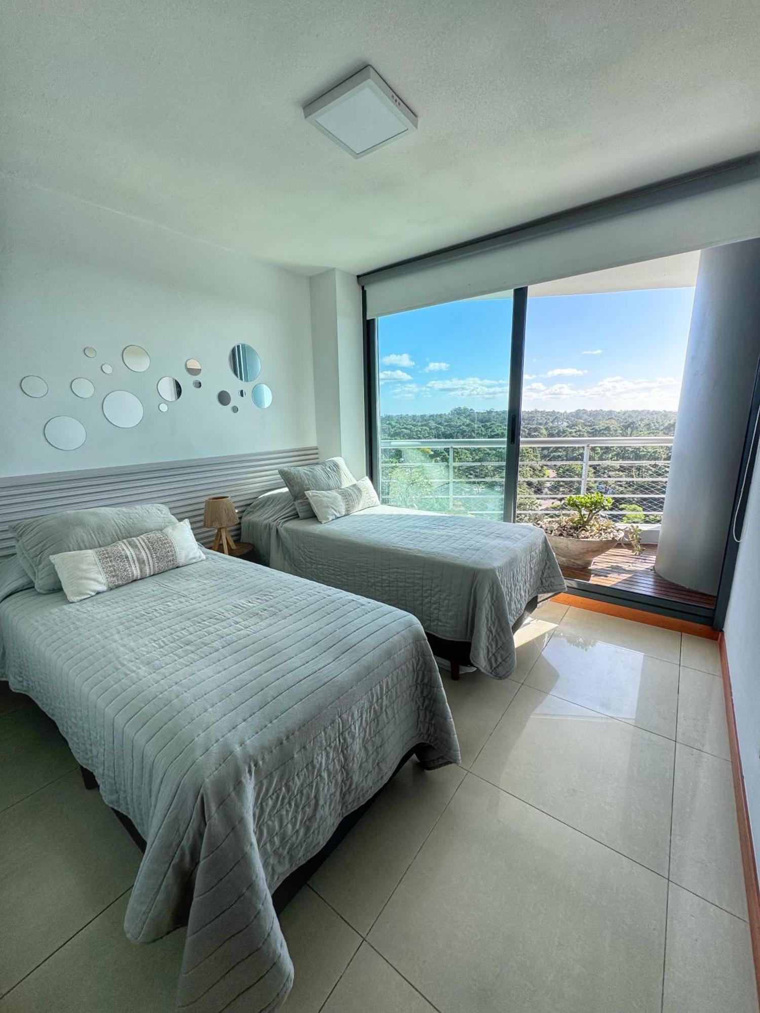 Apartamentos Torre Tressesenta Пунта-дель-Эсте Экстерьер фото