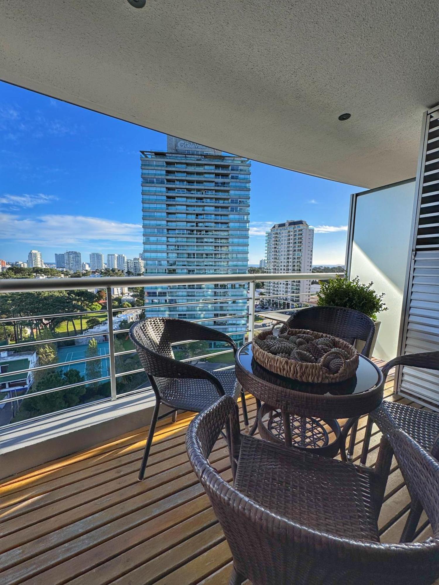 Apartamentos Torre Tressesenta Пунта-дель-Эсте Номер фото